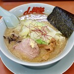 山岡家 - 料理写真:濃厚白みそとんこつラーメン