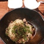 汁なし担担麺専門 キング軒 - 広島式汁なし担担麺（2辛）＆温泉玉子＋半ライス