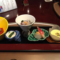 名駅なだ万茶寮 - 先付
