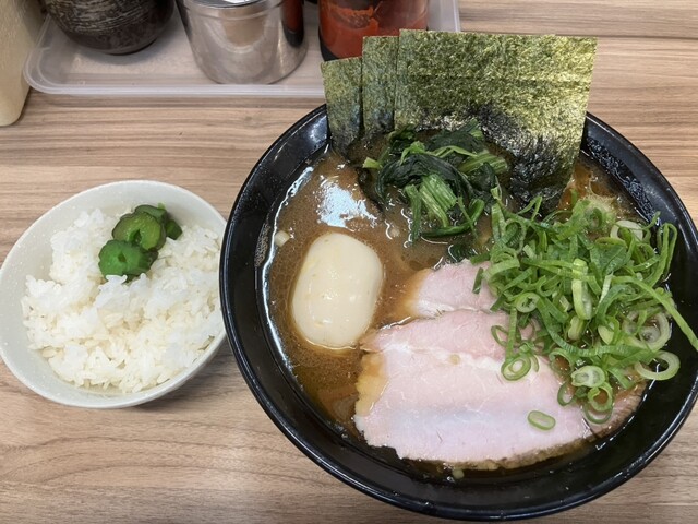 七代目武道家 - 東福山/ラーメン | 食べログ