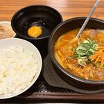 カルビ丼とスン豆腐専門店 韓丼 - 料理写真:牛プルコギ定食