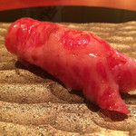 にくの匠 三芳 - 2015/6_長野県差黒毛和牛のにぎり