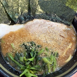 家系ラーメン王道 神道家_0