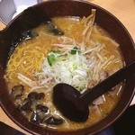 白樺山荘 - 味噌ラーメン 780円