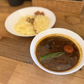 カレー屋ばんび - 料理写真:野菜カレー