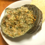 炭味家 - サザエのエスカルゴ風