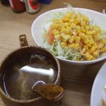 れすとらん岬 - 料理②特製スープとサラダ