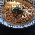 石臼挽二八打 まるきそば - ぶっかけ400円