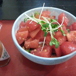 宴蔵 - トマト丼