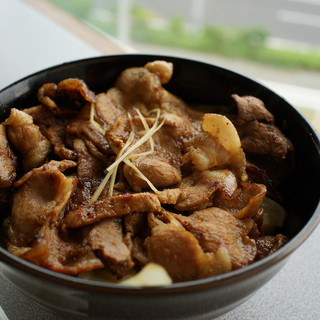 パイナップルハウス_1