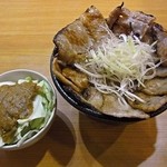 ホエーどん亭 - 