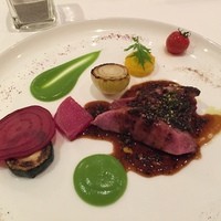 ラトラス - 素晴らしいパレットのような色彩。鴨のロティ。