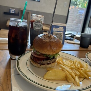 Liberty Park Cafe_0