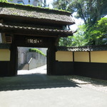 八勝館 - 飯田街道沿いの元はここが正門☆