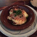 蕎麦 シカモア - 芽キャベツのグラタン、塩辛添え