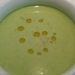 Lien - グリーンピースの冷製スープ