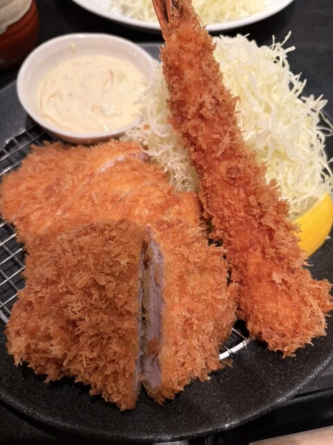 薩摩 茶美豚 とんかつ 花 （サツマ チャーミートン トンカツ ハナ