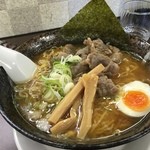 塩ラーメン専門店 KAZU - 塩牛すじラーメン。（大盛り）