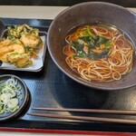 ゆで太郎 - 料理写真:ほぼ海老だけのかき揚げそば
