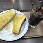 ホリーズカフェ - 料理写真: