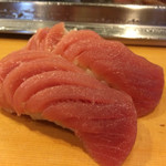 栄寿司 - マグロ（中トロ）