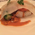 レプレ - 魚介類のポアレ・野菜で覆ったラビオリ仕立て1,470円