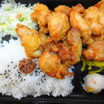 まんぷく亭 岩出店 - 唐揚げ弁当 480円