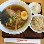 ぎょうざの満洲 - 料理写真: