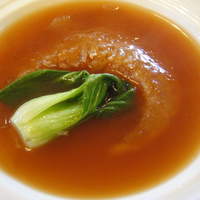 揚州名菜 秦淮春 - フカヒレの姿煮