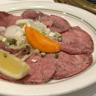 焼肉 鶯谷園