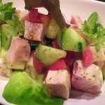 円山ダイニング - 自家製鶏ハムのサラダ