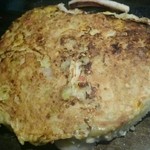 お好み焼・焼そば 風月 - そうこうでお好み焼きがいい感じに！仕上げです♪