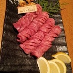 Shinshuuyakiniku Namusantei - 厚切りの牛タンがとても美味しい