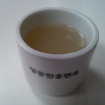 明洞咸興麺屋 - スープ