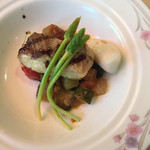 クック・タイゾウ - 真鯛のポワレ、ラタトゥイユ添え