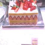 passion5 - ホールケーキも。