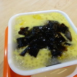 満記甜品 - マンゴー、ポメロ、タピオカココナッツミルク、グラスゼリー