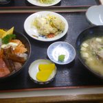 水産食堂 - 海鮮丼セット（鯛のアラ汁付き）