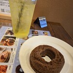しろふわランドリー - 料理写真:神戸ドーナツとお好きなドリンクセット