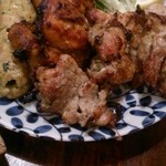 印度料理シタール - このチキン２種類が香ばしくて他店にはない美味しさです!!是非ご賞味あれ！
      チキンだけで少ないタイプも用意してあります！