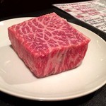 Yakiniku Taihara - 赤牛かたまりタタキ1500円～！