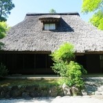 八勝館 - 築400年の茅葺きの民家☆