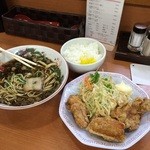 尾道ラーメン 暁 - 唐揚げの定食