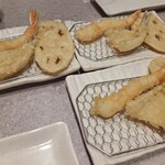 天ぷら定食 まきの - 料理写真:揚げたてんぷら