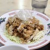 つぼ半 - 料理写真:油淋鶏（ユーリンチー）￥980：相変わらず甘酸っぱいタレとザクザクした鶏唐が絶品。半ライスもつけて定食に。