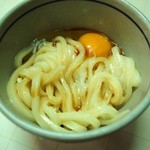 谷川米穀店 - 生卵を入れると”釜玉”の完成(o’∀’o)