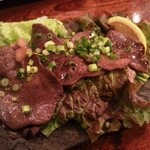 大阪鍋 鉄板焼き 暁 - 牛タン 鉄板焼