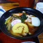 野村屋本店 - 佐野名物セット（耳うどん・大根そば）＋トッピング揚げ玉の耳うどん