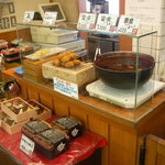 地雷也 - 料理写真:地雷也自慢の雷煮　特に1本200円の豚ヒレ味噌串カツはおすすめ