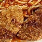 メンチカツ＆ナポリタン（具・アップ）